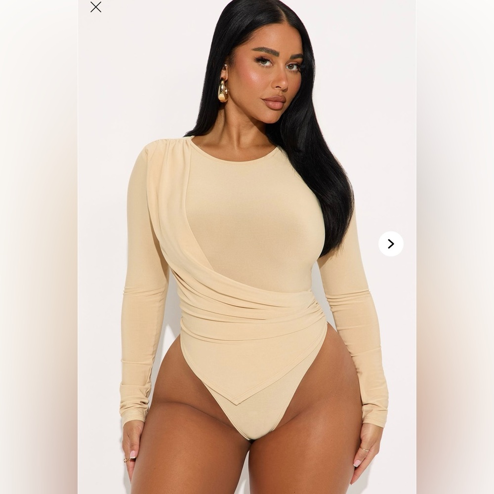 Fashion nova Elegant Cream Long Sleeve Bodysuit